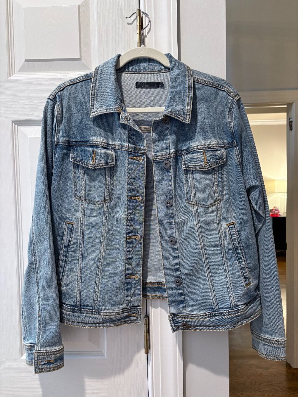 Prana Women’s Classic Stretch Denim Trucker Jacket - Light/Medium Wash, Size L